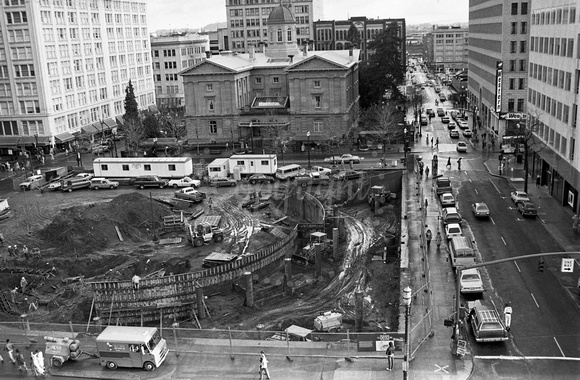 Pioneer Courthouse Square 1982